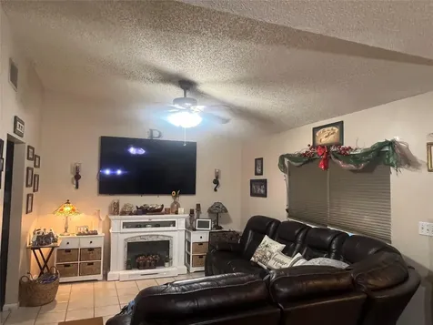 9876 NW 28th Court Coral Springs FL 33065