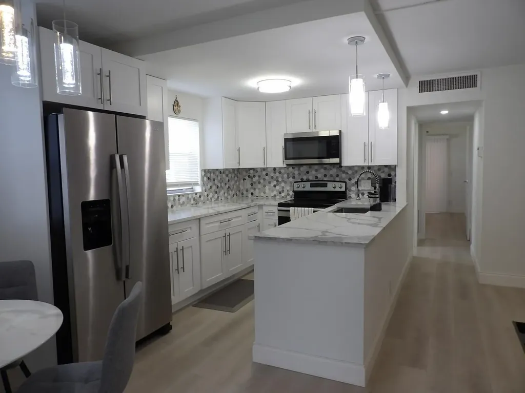 352 Brittany H Delray Beach FL 33446