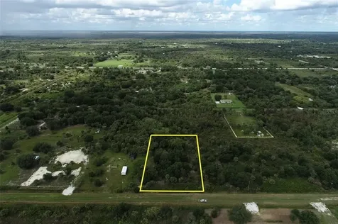 19731 NW 266th Street Okeechobee FL 34972