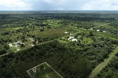19731 NW 266th Street Okeechobee FL 34972