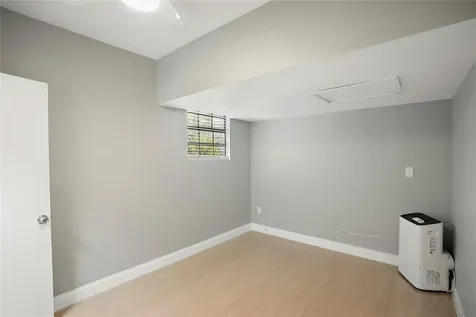 510 NW 103rd Terrace Pembroke Pines FL 33026
