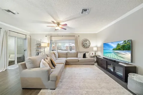 9548 N Vermosa Lane Tamarac FL 33321