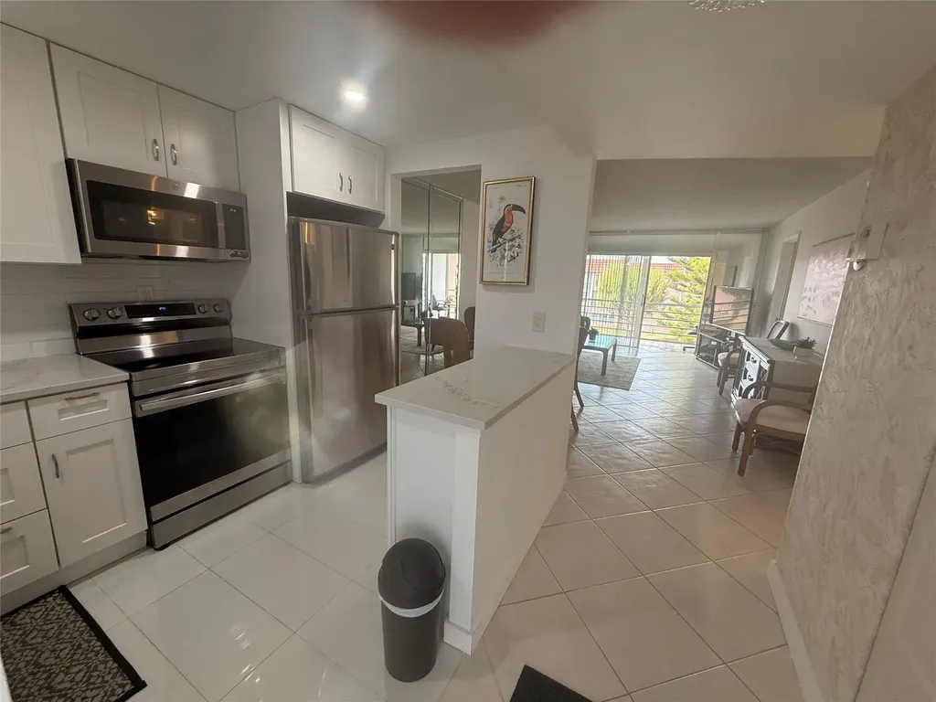 9400 Sunrise Lakes Boulevard Sunrise FL 33322