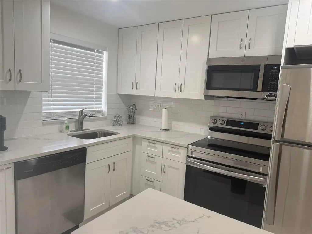 9400 Sunrise Lakes Boulevard Sunrise FL 33322