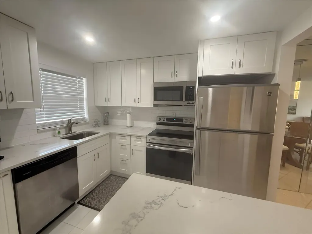 9400 Sunrise Lakes Boulevard Sunrise FL 33322
