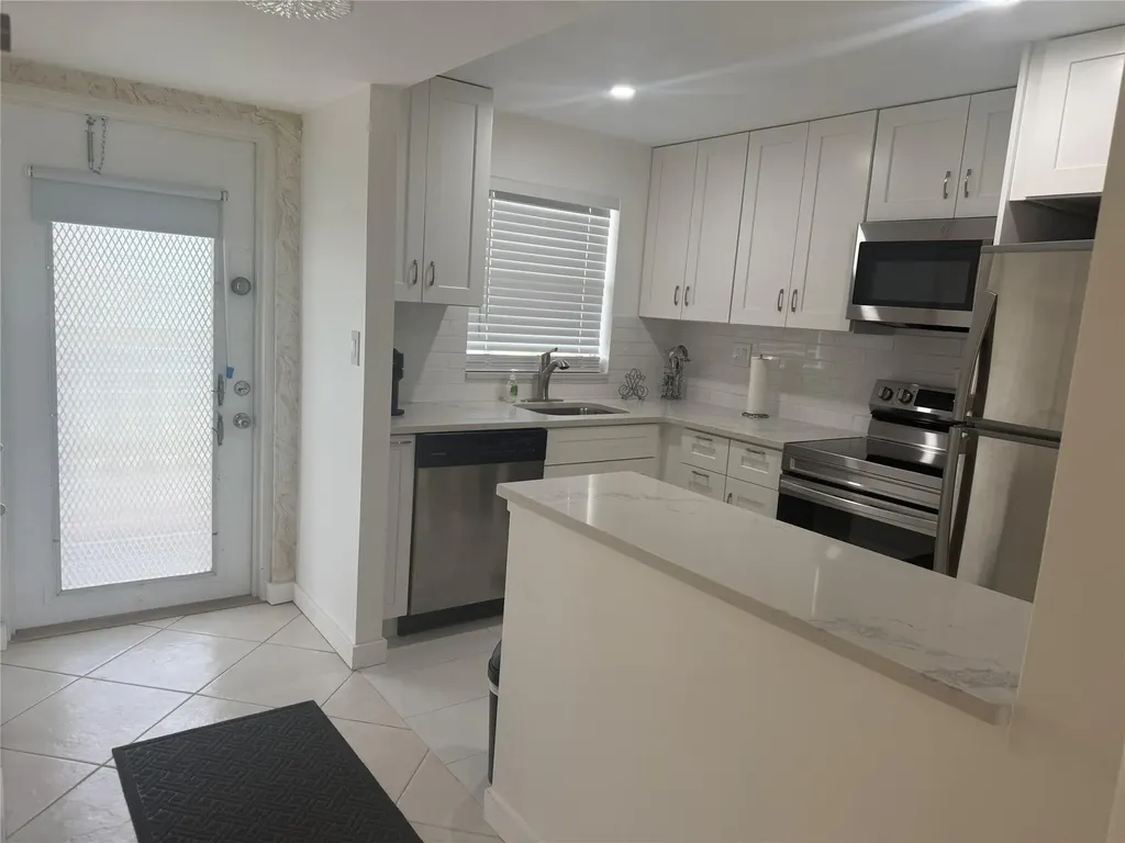 9400 Sunrise Lakes Boulevard Sunrise FL 33322