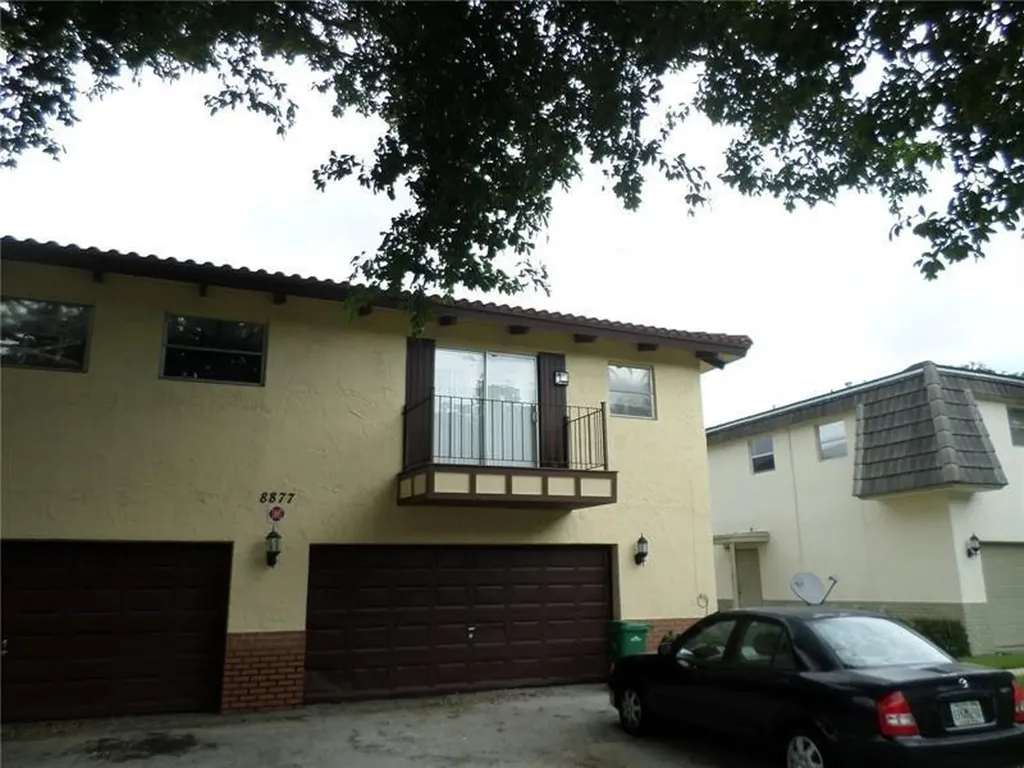 8877 NW 28th Drive Coral Springs FL 33065