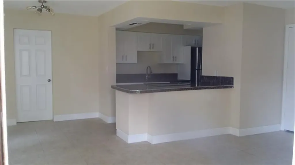 8877 NW 28th Drive Coral Springs FL 33065
