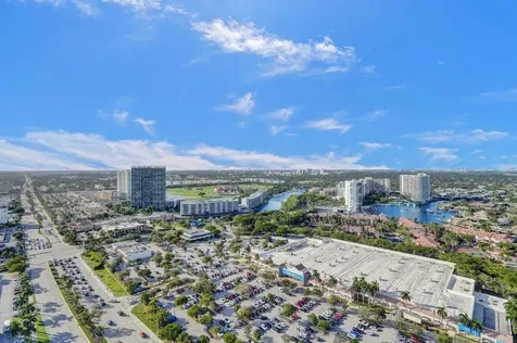 2600 E Hallandale Beach Boulevard Hallandale Beach FL 33009