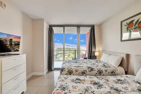 2600 E Hallandale Beach Boulevard Hallandale Beach FL 33009