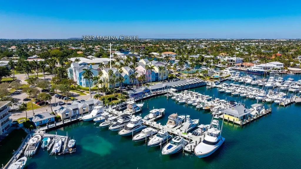 2825 Marina Circle Lighthouse Point FL 33064