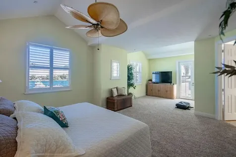 2825 Marina Circle Lighthouse Point FL 33064