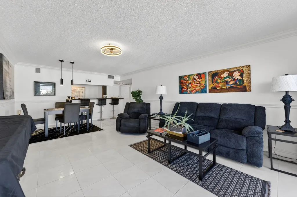 1149 Hillsboro Mile Hillsboro Beach FL 33062