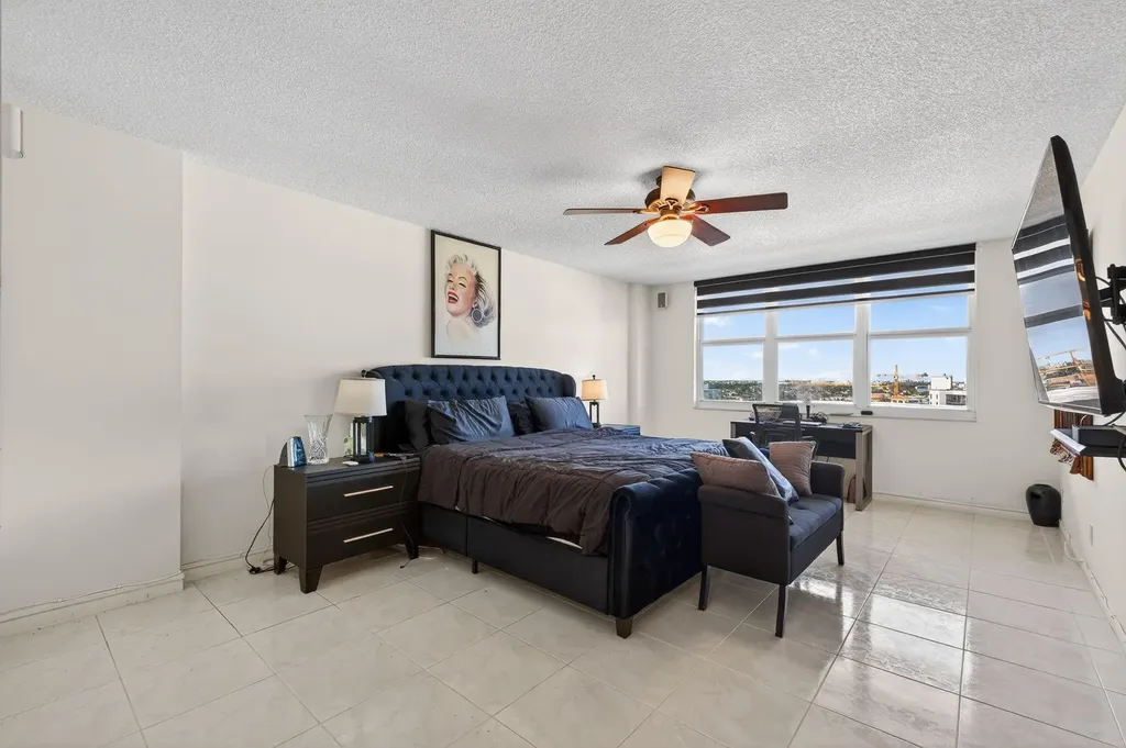 1149 Hillsboro Mile Hillsboro Beach FL 33062
