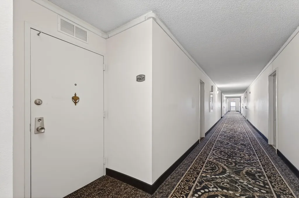 1149 Hillsboro Mile Hillsboro Beach FL 33062