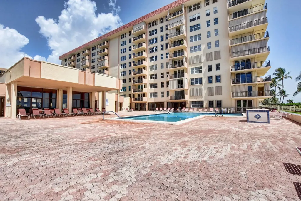 1149 Hillsboro Mile Hillsboro Beach FL 33062