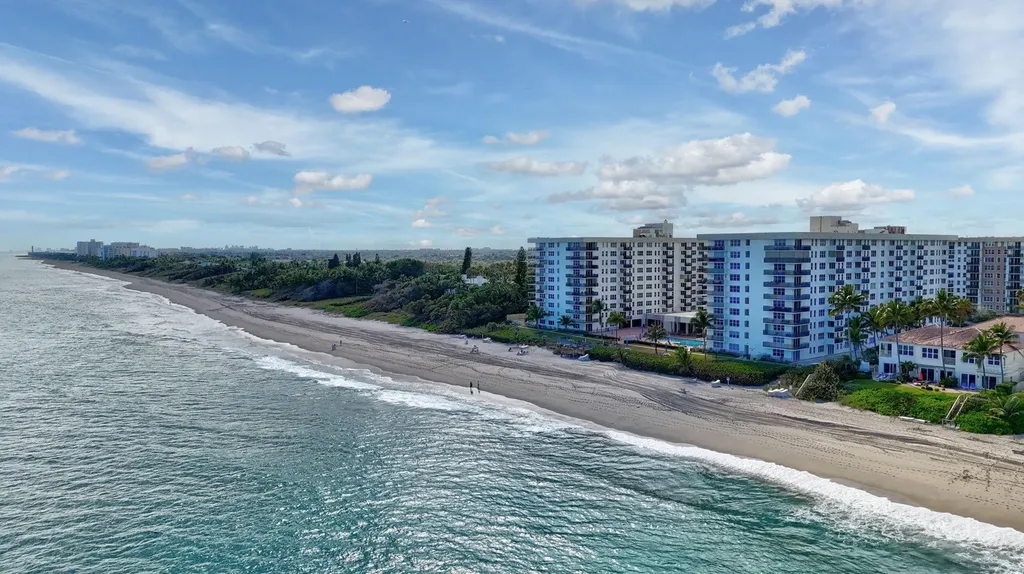 1149 Hillsboro Mile Hillsboro Beach FL 33062