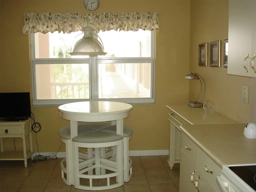 2580 NW 103rd Avenue Sunrise FL 33322