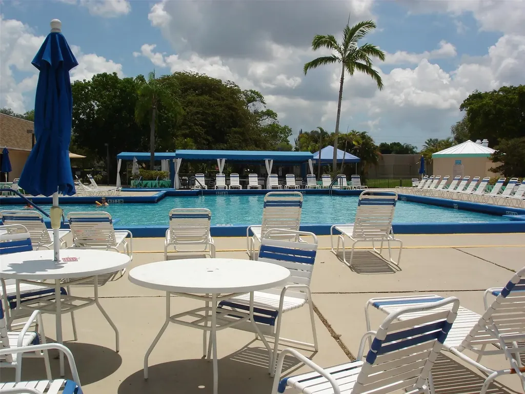 2580 NW 103rd Avenue Sunrise FL 33322