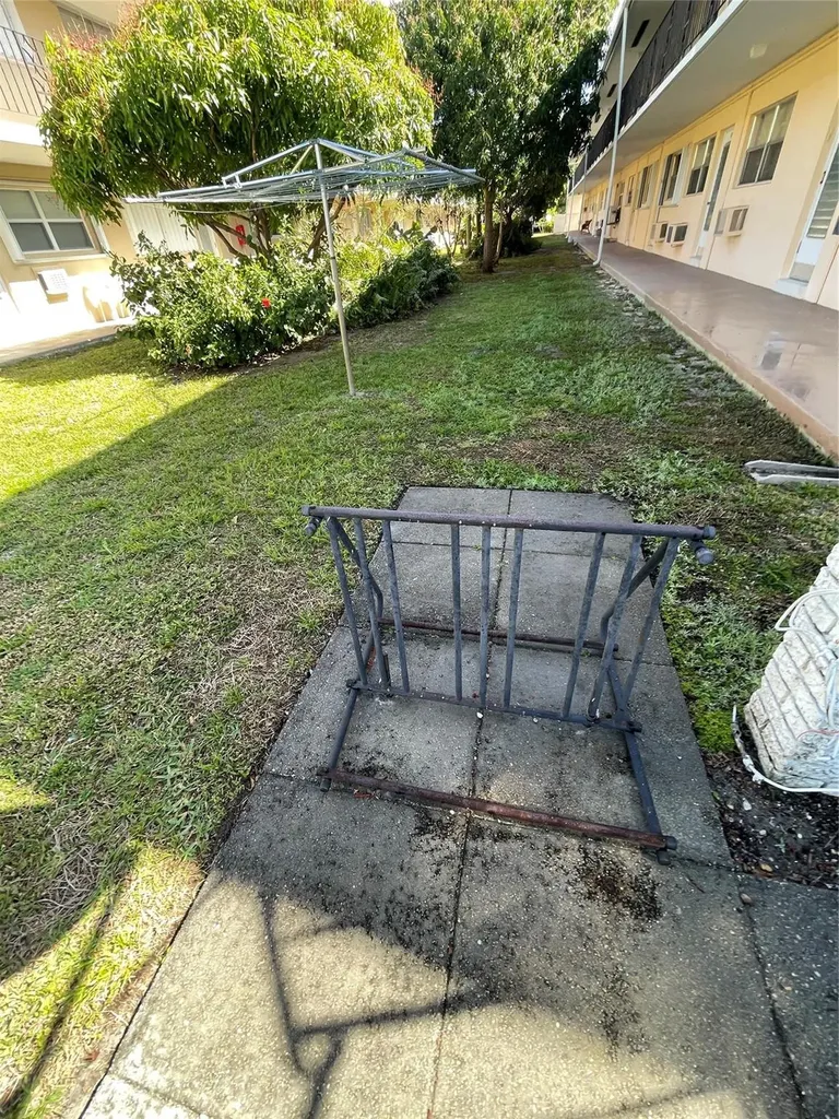 2141 NE 56th Street Fort Lauderdale FL 33308