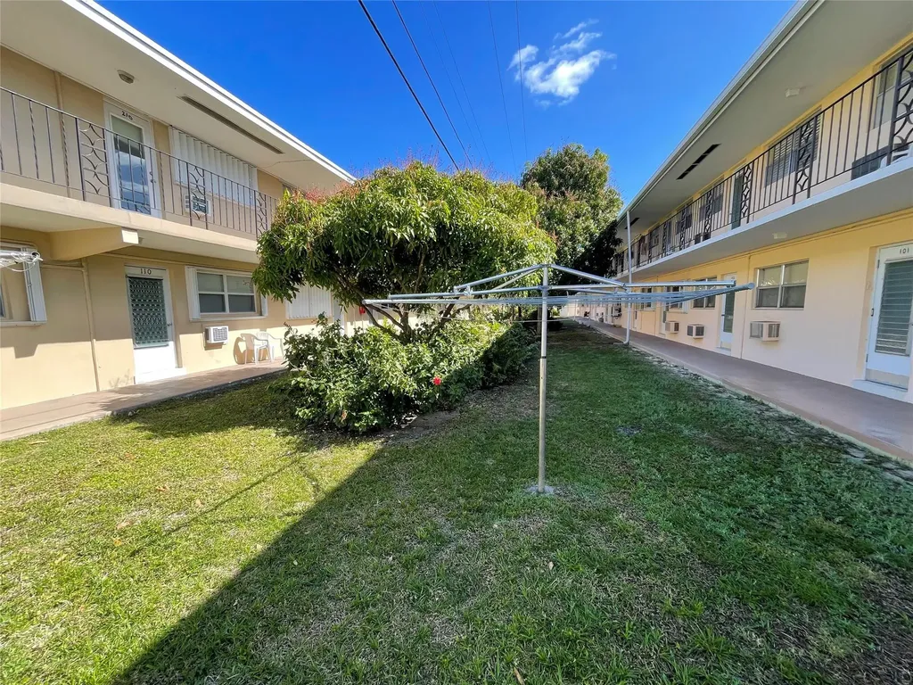 2141 NE 56th Street Fort Lauderdale FL 33308