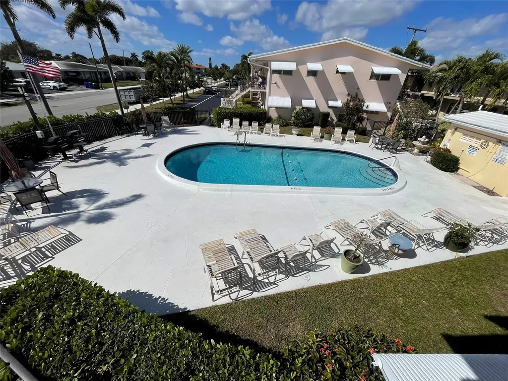 2141 NE 56th Street Fort Lauderdale FL 33308