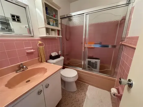 2141 NE 56th Street Fort Lauderdale FL 33308