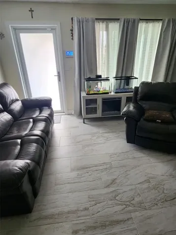 3523 NW 33rd Court Lauderdale Lakes FL 33309