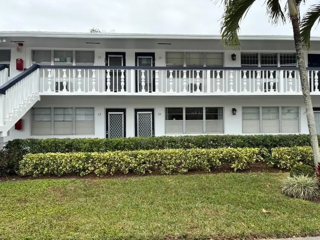 24 Keswick B Deerfield Beach FL 33442