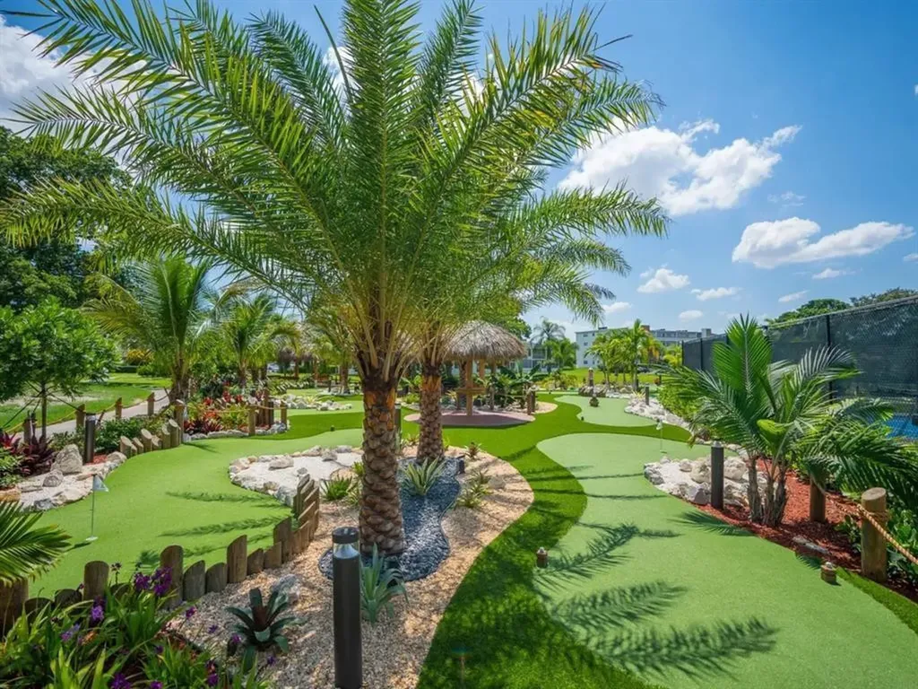 24 Keswick B Deerfield Beach FL 33442