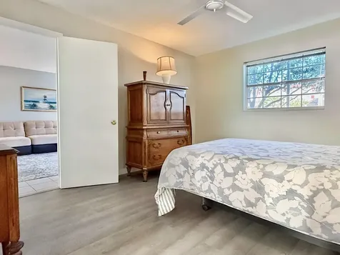 4401 NW 41st Street Lauderdale Lakes FL 33319
