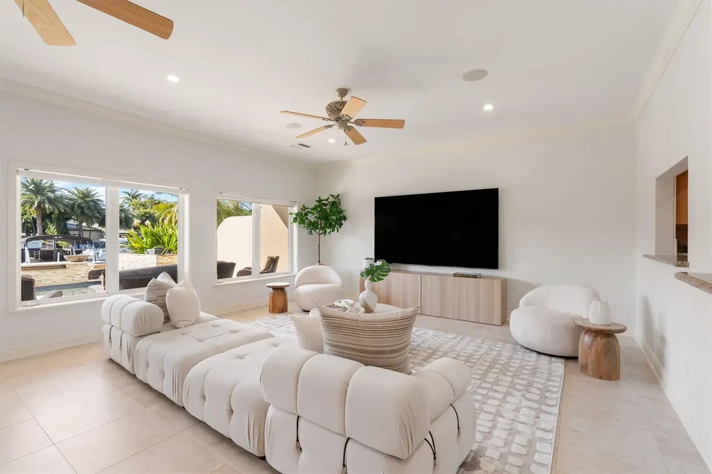 59 Hendricks Isle Fort Lauderdale FL 33301