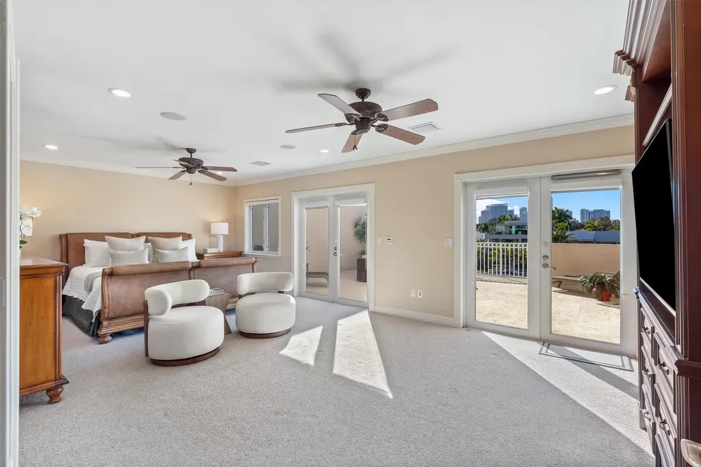 59 Hendricks Isle Fort Lauderdale FL 33301