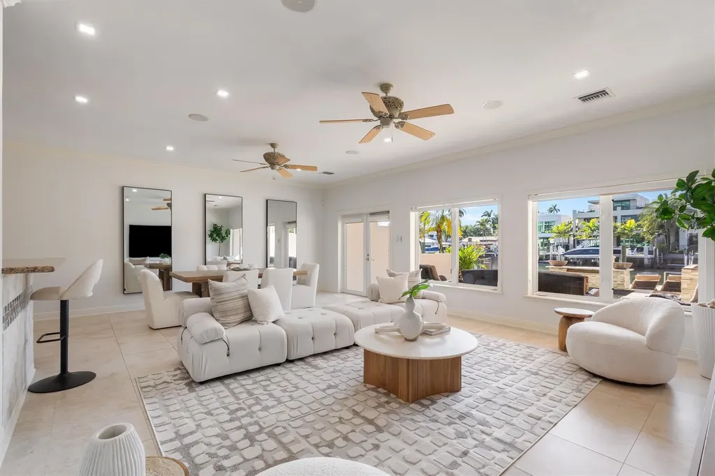 59 Hendricks Isle Fort Lauderdale FL 33301
