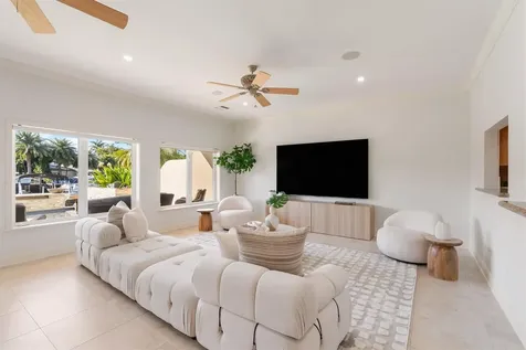 59 Hendricks Isle Fort Lauderdale FL 33301