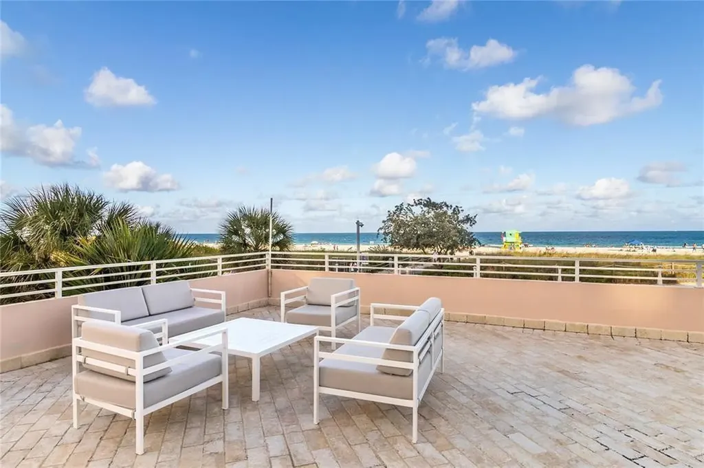 345 Ocean Drive Miami Beach FL 33139