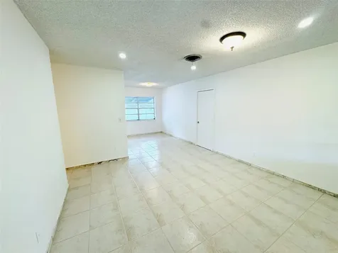 349 SE 12th Avenue Pompano Beach FL 33060