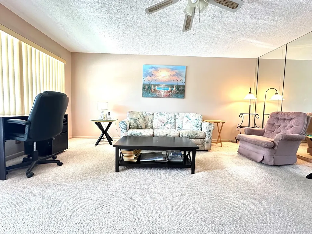 124 Ventnor F Deerfield Beach FL 33442