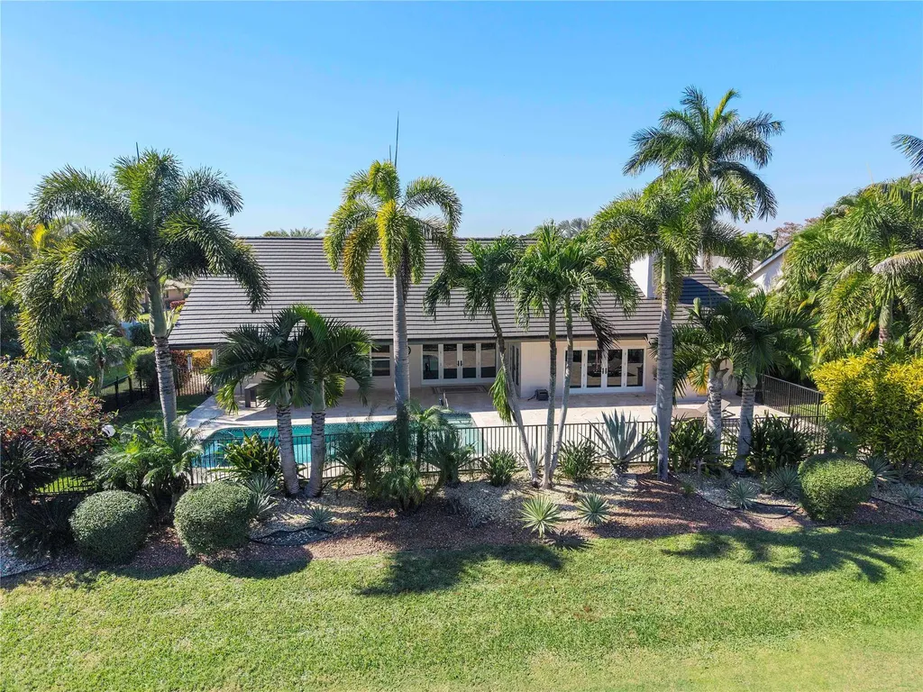 10630 Boca Woods Lane Boca Raton FL 33428