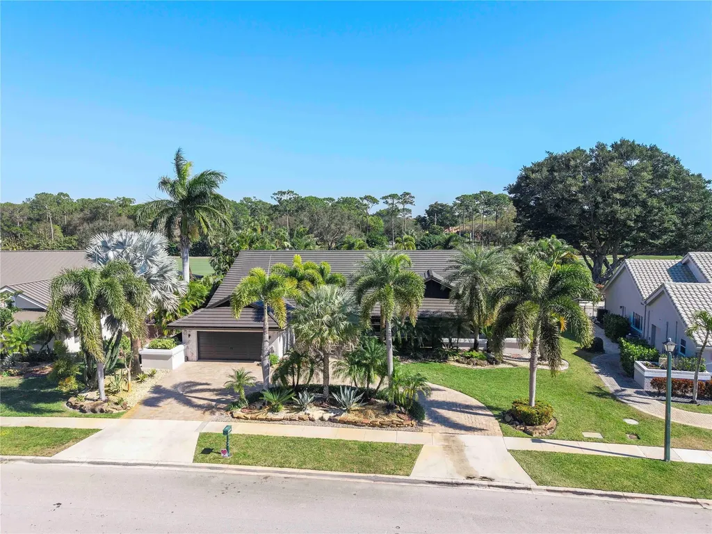 10630 Boca Woods Lane Boca Raton FL 33428