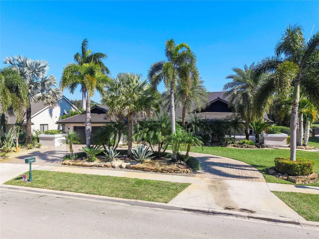 10630 Boca Woods Lane Boca Raton FL 33428
