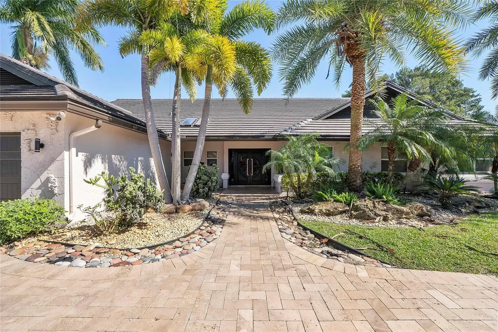 10630 Boca Woods Lane Boca Raton FL 33428
