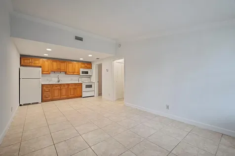 7110 Southgate Boulevard Tamarac FL 33321