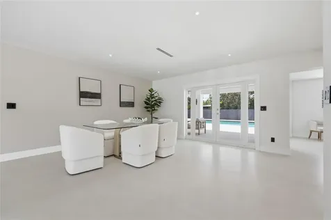 1850 NE 197th Terrace Miami FL 33179