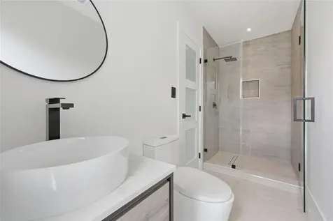 1850 NE 197th Terrace Miami FL 33179