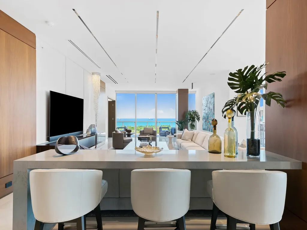 920 Intracoastal Drive Fort Lauderdale FL 33304