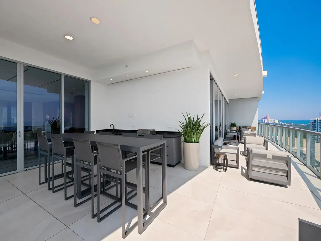920 Intracoastal Drive Fort Lauderdale FL 33304