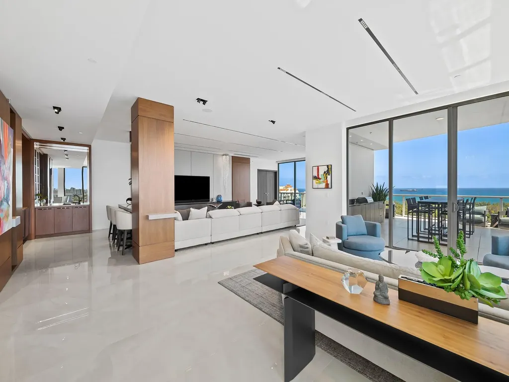 920 Intracoastal Drive Fort Lauderdale FL 33304