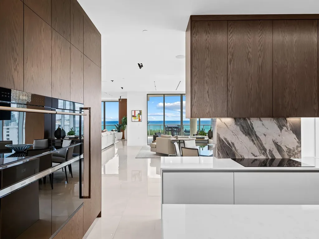 920 Intracoastal Drive Fort Lauderdale FL 33304