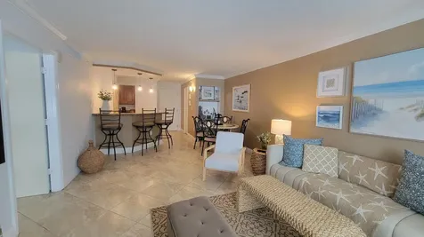 6917 Collins Avenue Miami Beach FL 33141